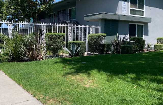 933 S Roberts St photos photos