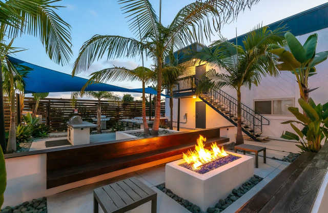 2BR/2BA REMODELED unit w/ 2 ASSIGNED parking spots, fully gated complex available in PB Gallery 4