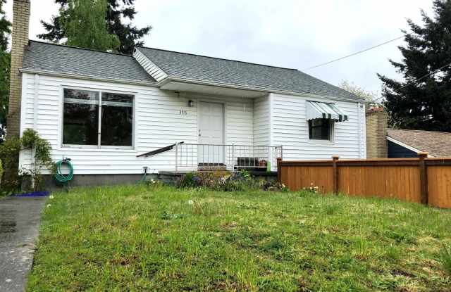 3716 SW Southern St - 3716 Southwest Southern Street, Seattle, WA 98126
