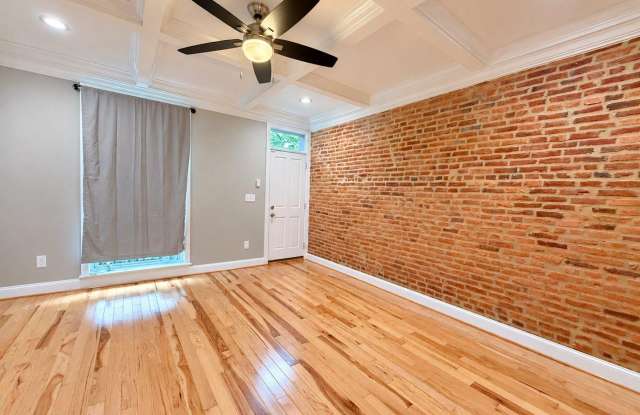 116 N MONTFORD Avenue N Gallery 4