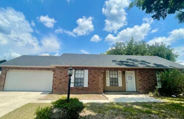Renovated 3-Bed Home with Modern Upgrades  Spacious Fenced Yard in Winter Springs! photos photos