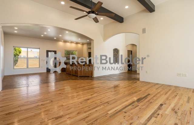 ****LEASE PENDING**** PLEASE APPLY AT YOUR OWN DISCRETION Gallery 3