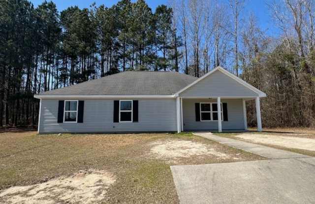 4 Bedroom, 2 Bath Home Gallery 3