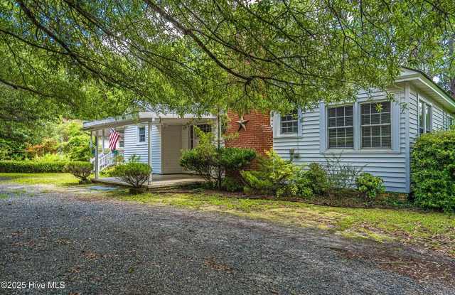 503 Carolina Street - 503 Carolina Street, Aberdeen, NC 28315