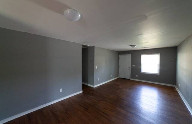 2690 Santa Barbara Drive Northwest Gallery 3