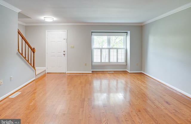 4219 KENTON CIRCLE - 4219 Kenton Circle, Montclair, VA 22025