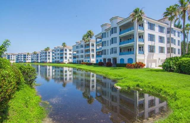 9013 Somerset Bay Lane unit: 201 photos photos