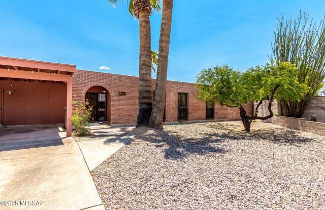1208 N Avenida Jeanine photos photos