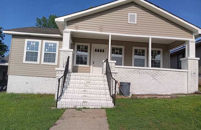 Newly Renovated Home in Quite Neighborhood photos photos