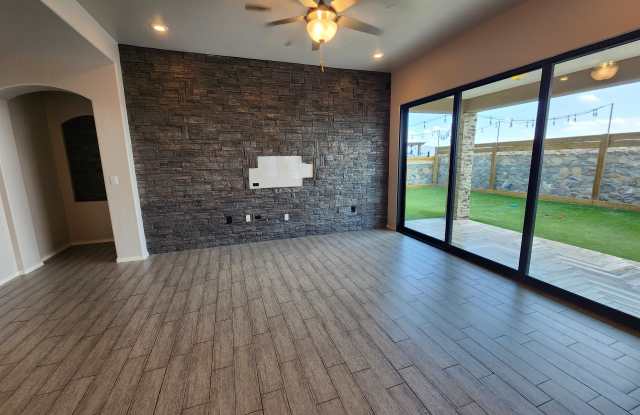 867 Cedar Park Avenue Gallery 2