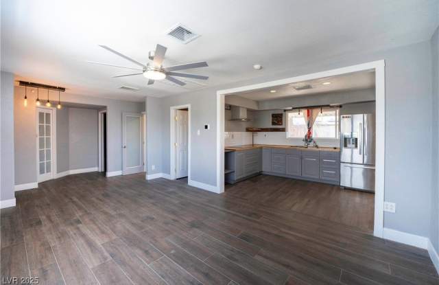 550 Karen Way photos photos