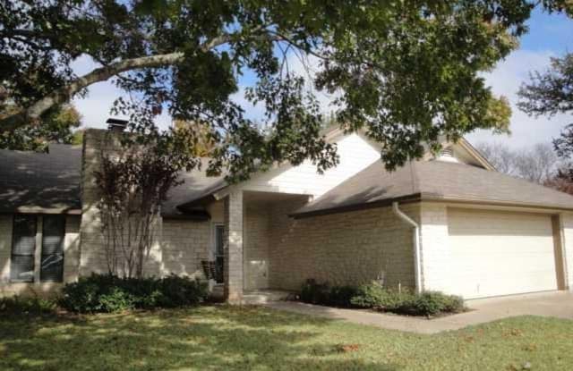 402 Cedar Ridge Dr - 402 Cedar Ridge Drive, Pflugerville, TX 78660
