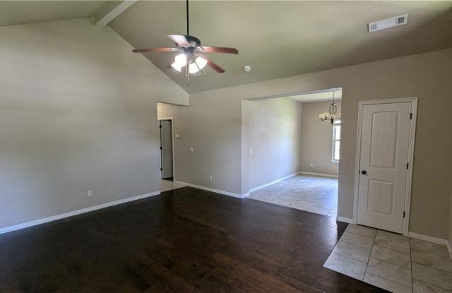 4001 SW Capstone Avenue Gallery 4
