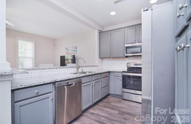 11315 Dundarrach Lane Gallery 3