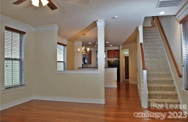 15223 Barnsbury Drive Gallery 3