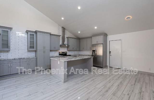 9128 E Gelding Dr photos photos