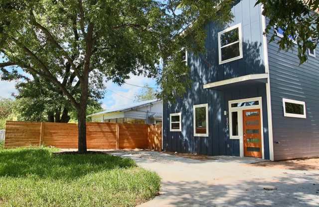 Modern East Austin Living | Stylish Home Minutes from Downtown photos photos