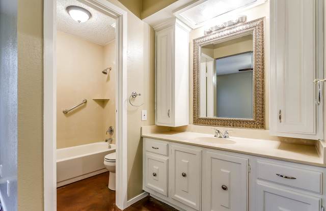 4416 Sweetgum Way Gallery 4
