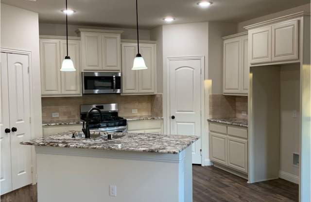 7806 Cottonwood Drive Gallery 4