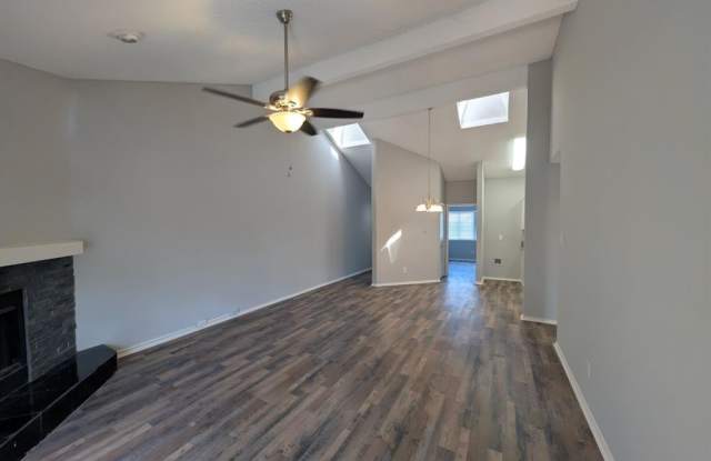 1125 Highpoint Road Gallery 3