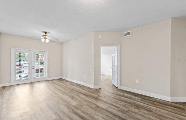 10855 WINDSOR WALK Drive Gallery 3