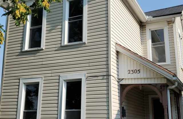 Cozy 3 Bed, 1.5 Bath, Convenient to I-70 and WPAFB photos photos