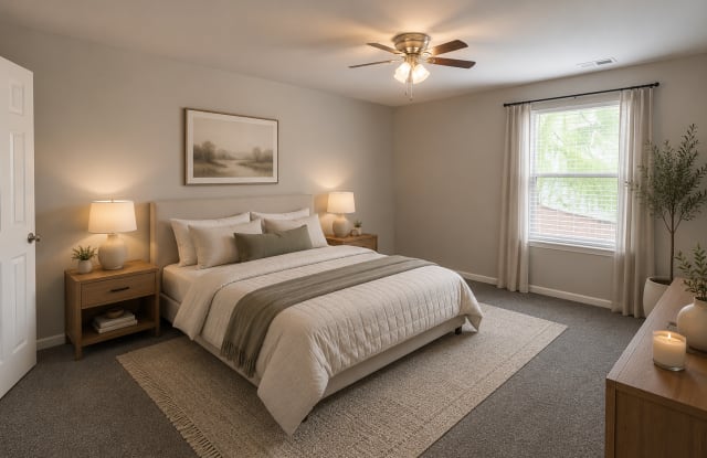 Whispering Pines Apartments Gallery 2
