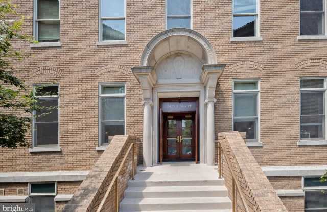 2425 L Street NW Gallery 3