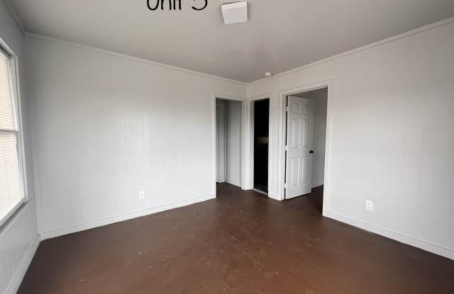 825 S Alameda St Gallery 2