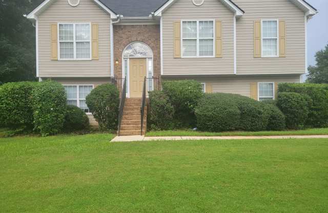 Charming 4 BR 3 BT House in Covington photos photos