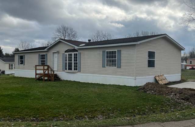 New 4 Bedroom Home! Available July!! photos photos