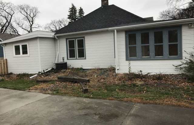 3 Bed/2 Bath Single Family House for Rent Gallery 3