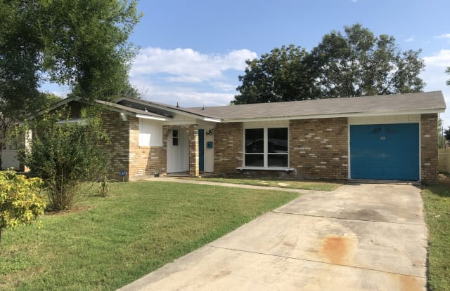 1060 Richmond Dr - 1060 Richmond Drive, Schertz, TX 78154