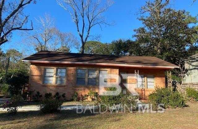 605 Belrose Avenue photos photos
