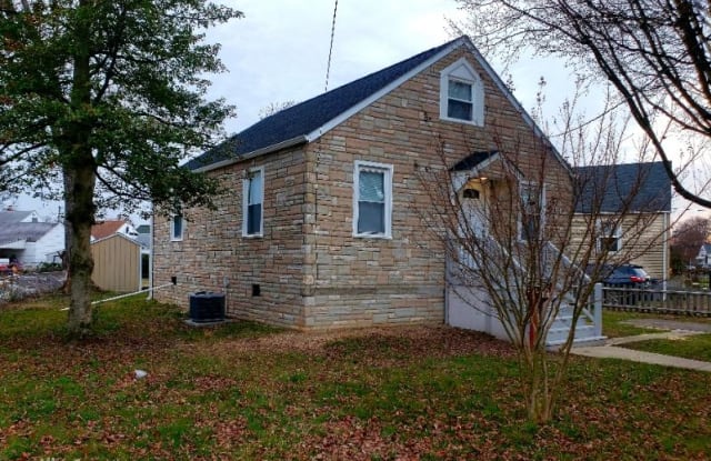 961 Martin Rd - 961 Martin Road, Essex, MD 21221