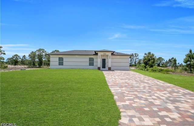 2914 4th Street SW photos photos