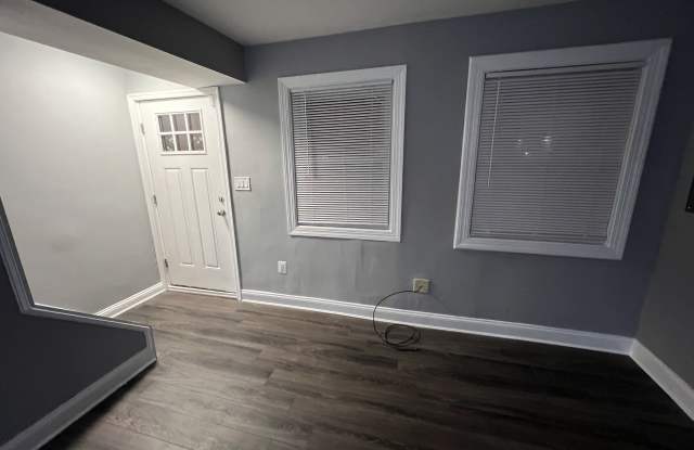 335 54th Street Northeast #1 Gallery 2