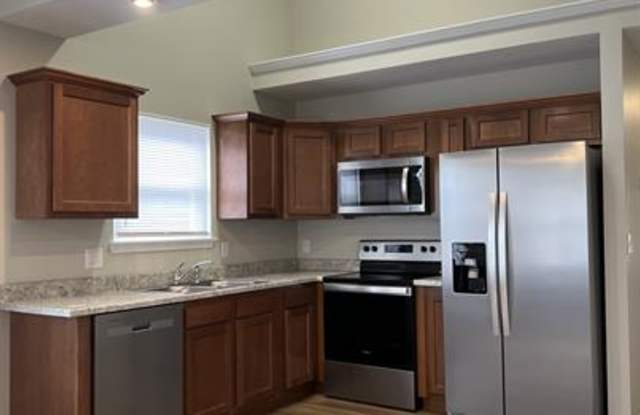136 Southwest 145th Road - A Gallery 3
