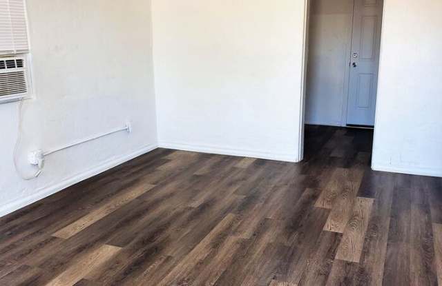 820 East Turney Avenue Gallery 2