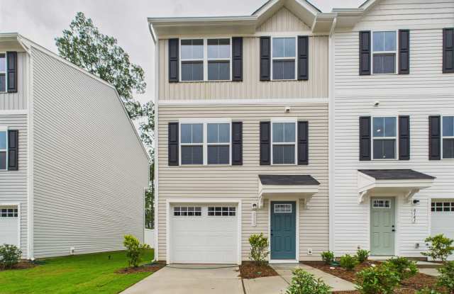 6137 Carrick Bend Court - 1 photos photos