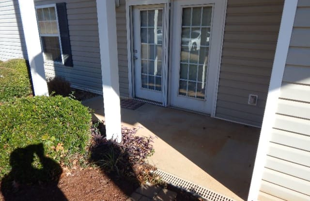 301 Mckenna Cirlce - 301 McKenna Circle, Wade Hampton, SC 29615 301 Mckenna Cirlce - 301 McKenna Circle, Wade Hampton, SC 29615