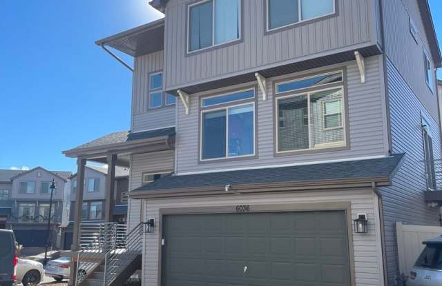 Beautiful 3 Bedroom Home for Rent on Callan Drive photos photos