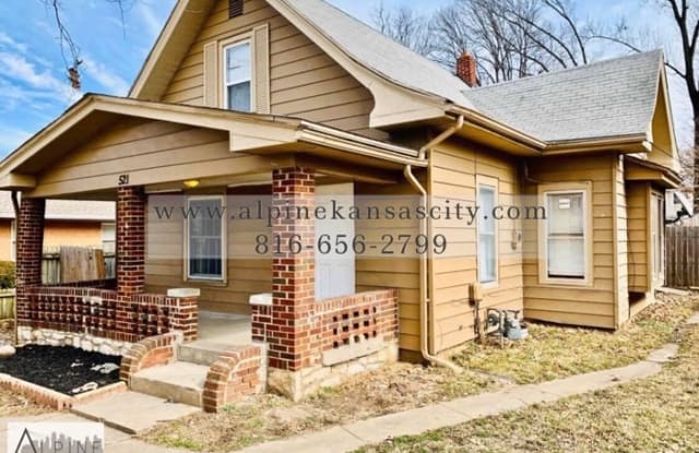 521 South Huttig Avenue - 521 South Huttig Avenue, Independence, MO 64053