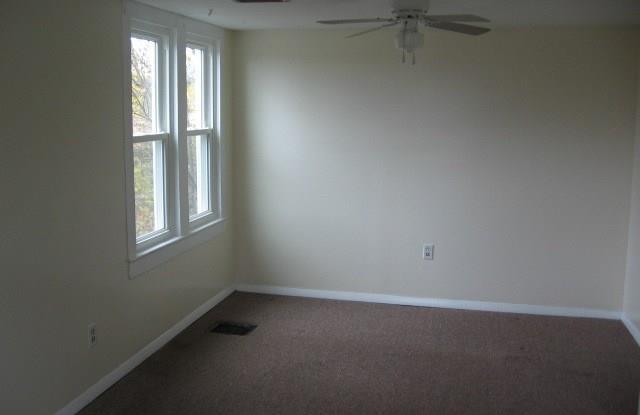 261 Sunnyside Avenue Gallery 2