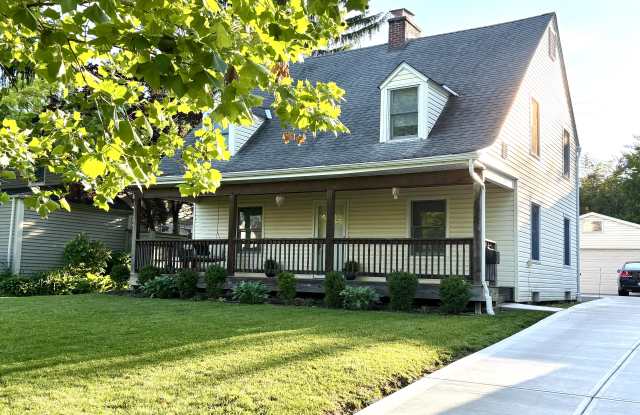 615 Eastmoor Boulevard photos photos