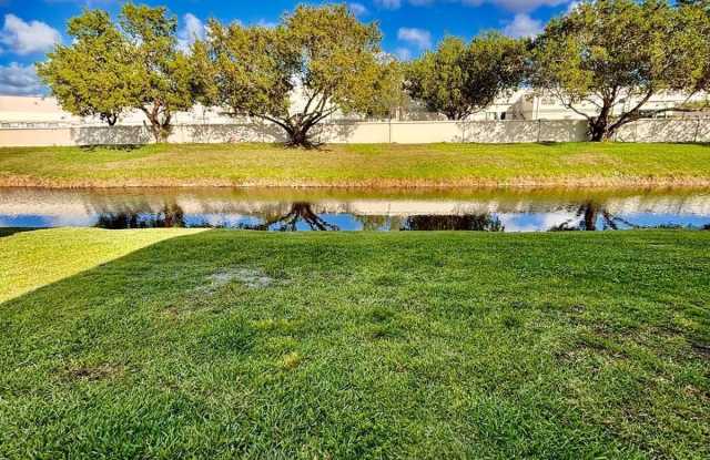 1011 Twin Lakes Drive photos photos