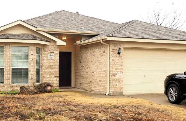 Charming Ponder, TX Home – Comfort, Space Savings! - 511 Lone Star Park Lane, Ponder, TX 76259 Charming Ponder, TX Home – Comfort, Space Savings! - 511 Lone Star Park Lane, Ponder, TX 76259