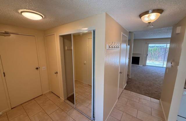***Move-in Special 1/2 off 1st months Rent!!!***Carmel Valley Condo with garage Gallery 3
