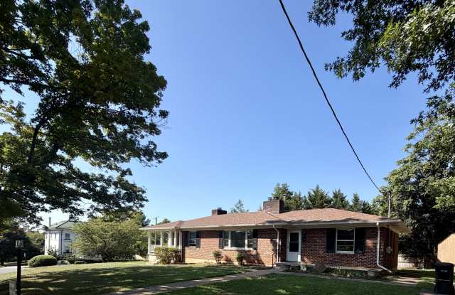 2300 Rivermont Ave. - 1 Gallery 2