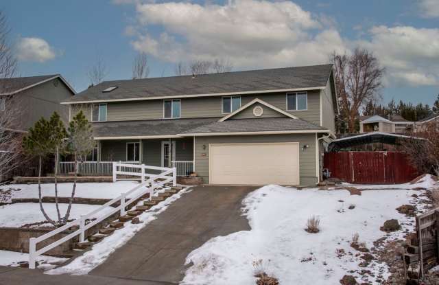 SPACIOUS HOME W/ MOUNTAIN VIEWS  LARGE BONUS ROOM!! photos photos
